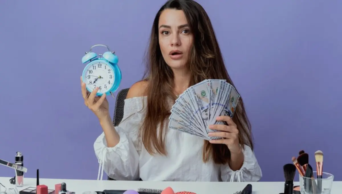 18 Beauty Side Hustles That Pay Well In 2024